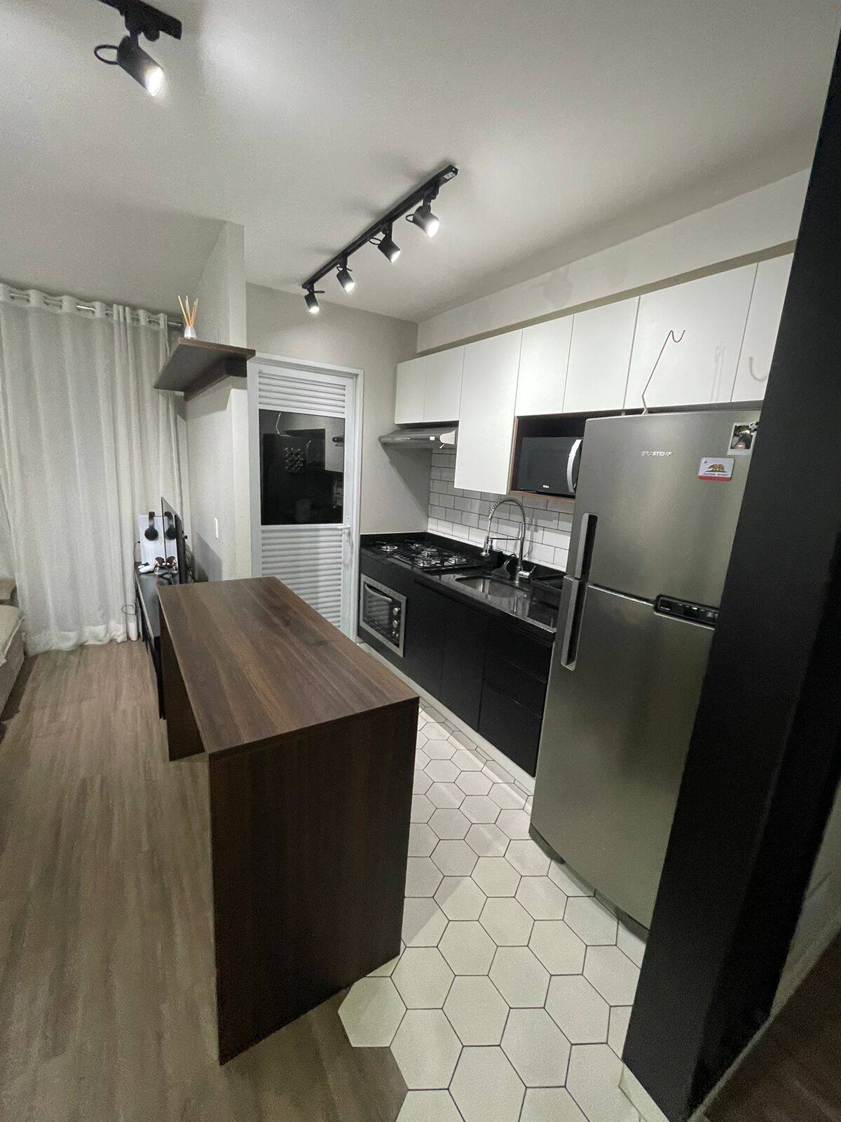 Apartamento à venda com 2 quartos, 56m² - Foto 2