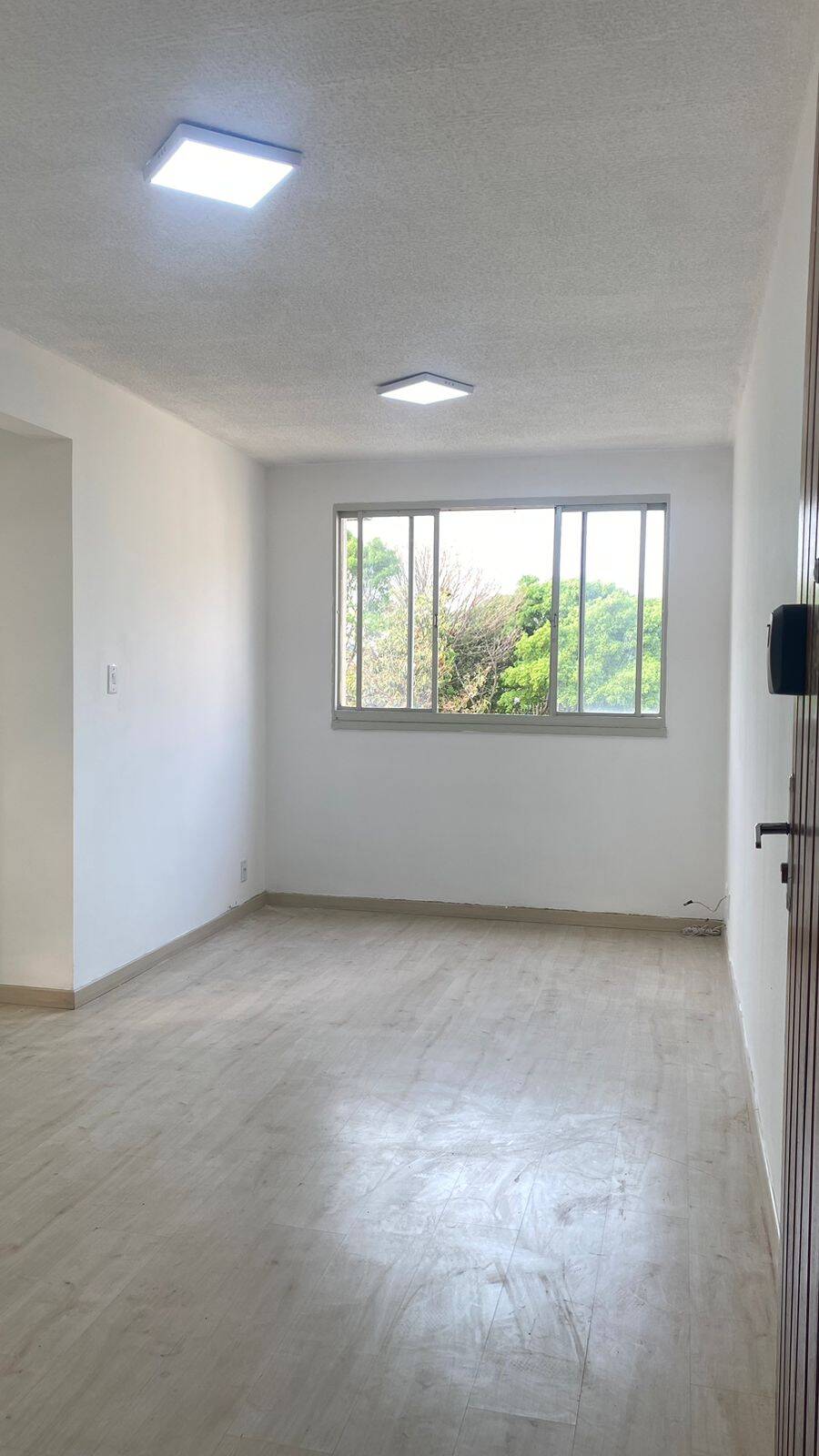 Apartamento à venda com 2 quartos, 46m² - Foto 1