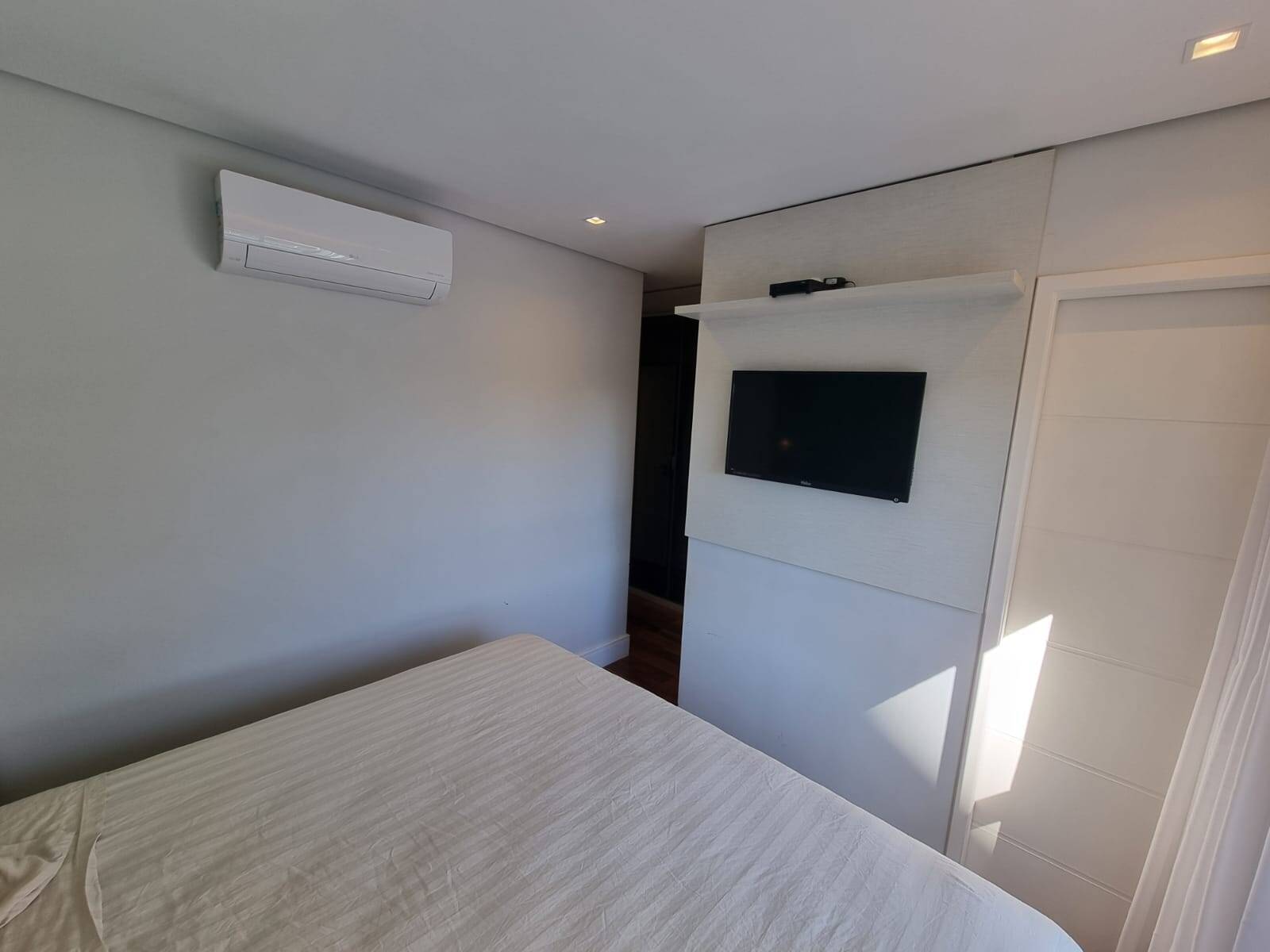 Apartamento à venda com 3 quartos, 96m² - Foto 16