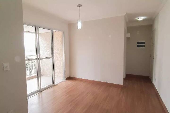 Apartamento à venda com 2 quartos, 61m² - Foto 2