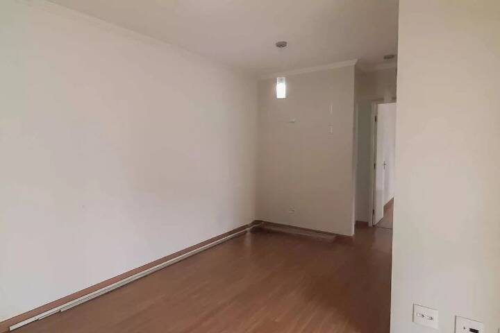 Apartamento à venda com 2 quartos, 61m² - Foto 4