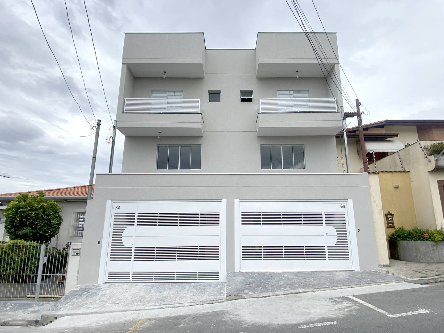 Sobrado à venda com 3 quartos, 135m² - Foto 1