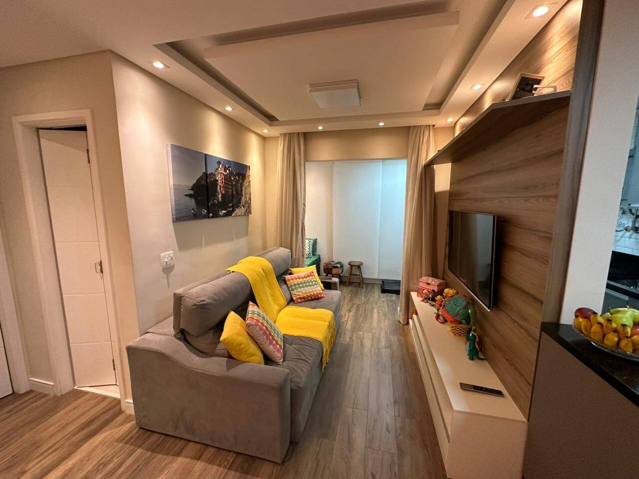 Apartamento à venda com 2 quartos, 59m² - Foto 2