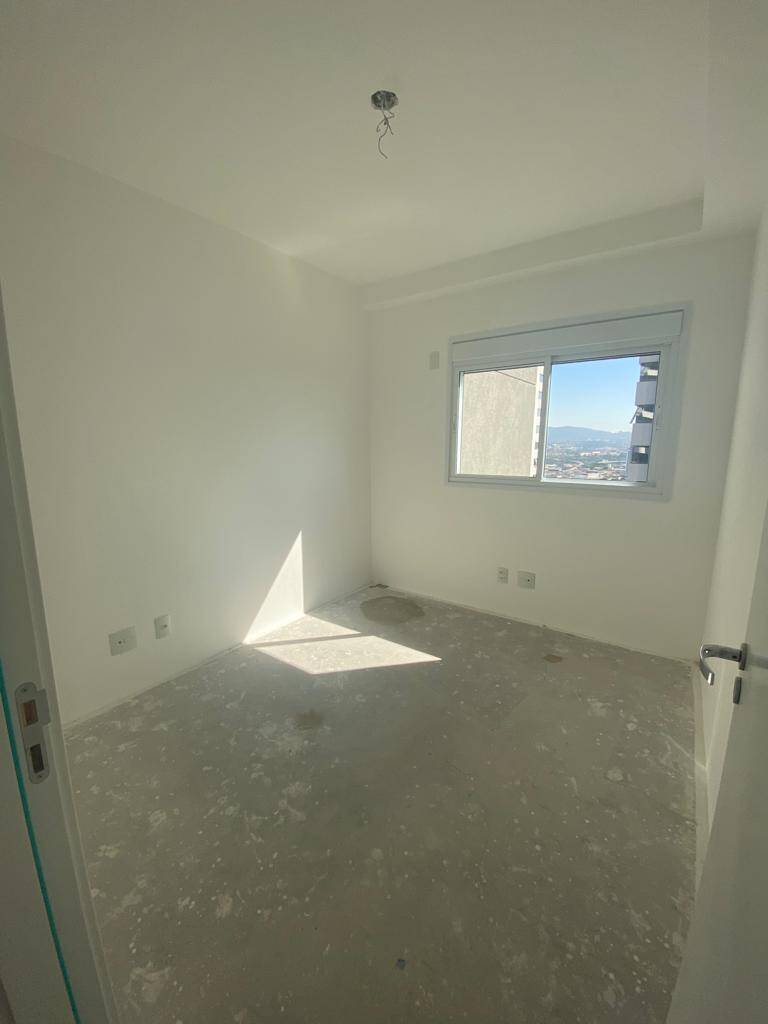 Apartamento à venda com 2 quartos, 67m² - Foto 10