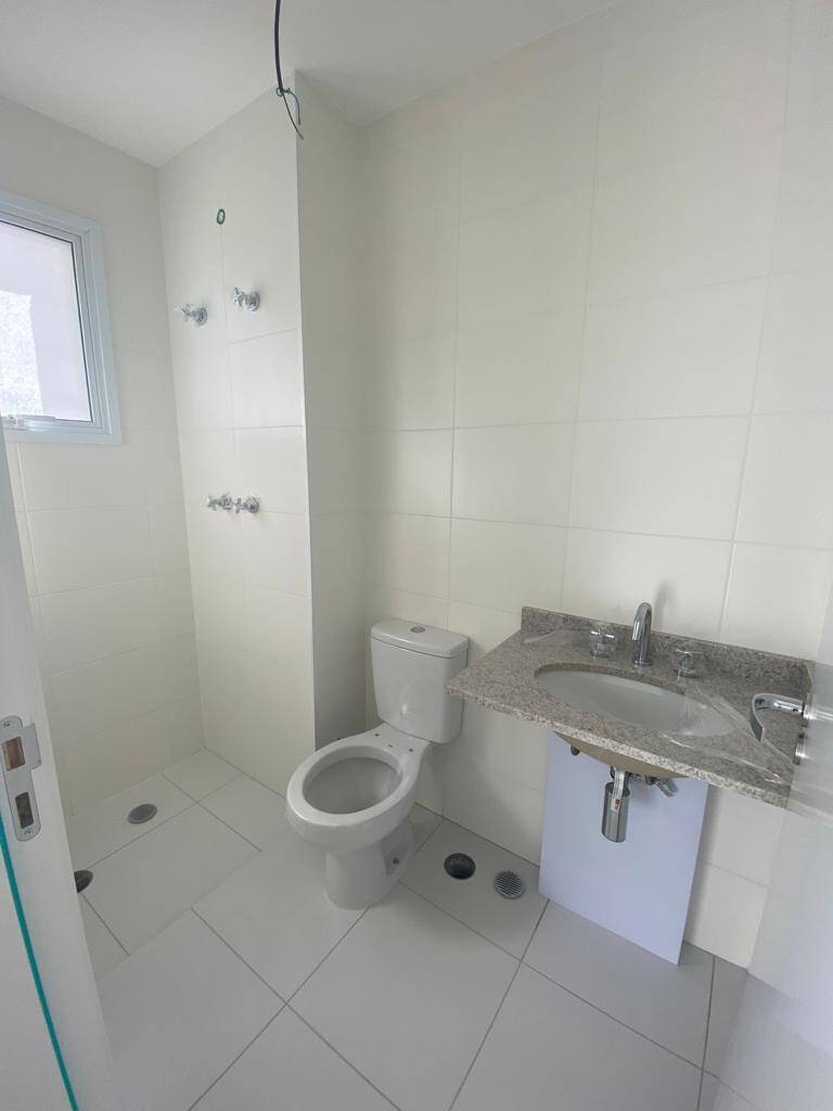 Apartamento à venda com 2 quartos, 67m² - Foto 13