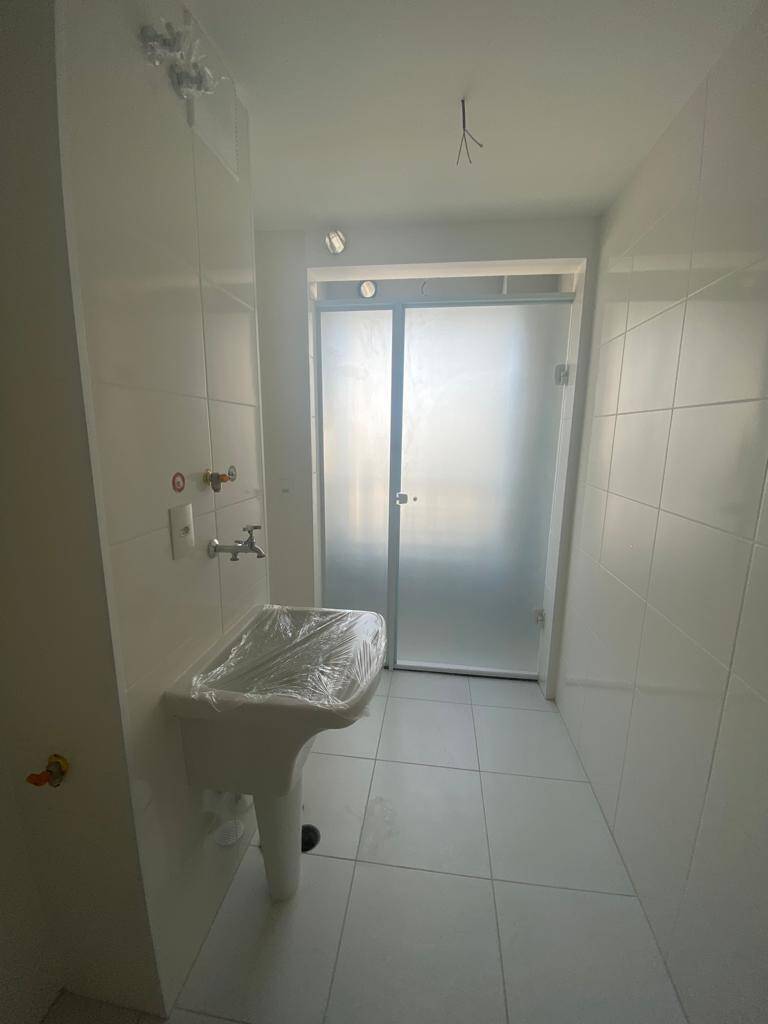 Apartamento à venda com 2 quartos, 67m² - Foto 15