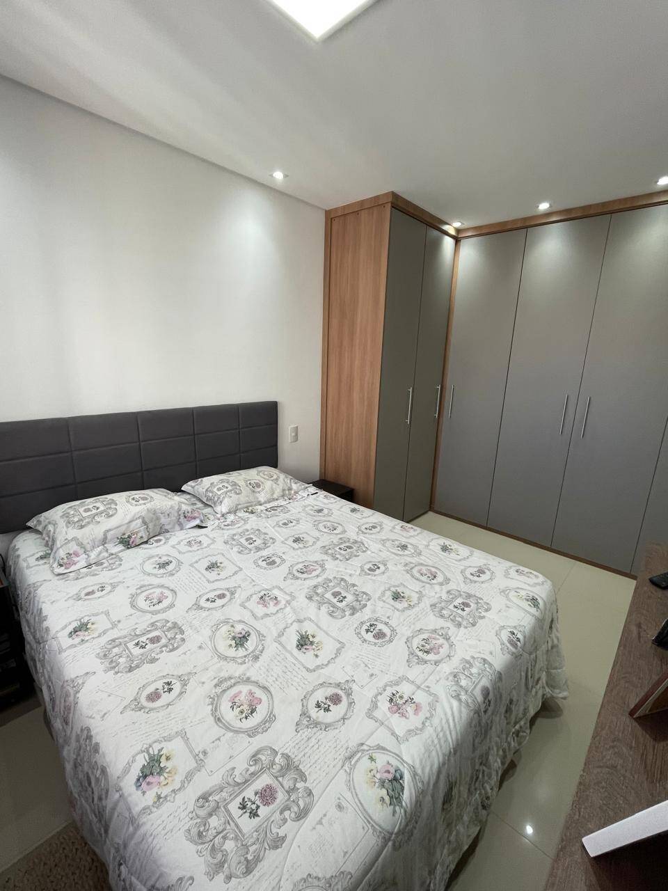 Apartamento à venda com 2 quartos, 67m² - Foto 16