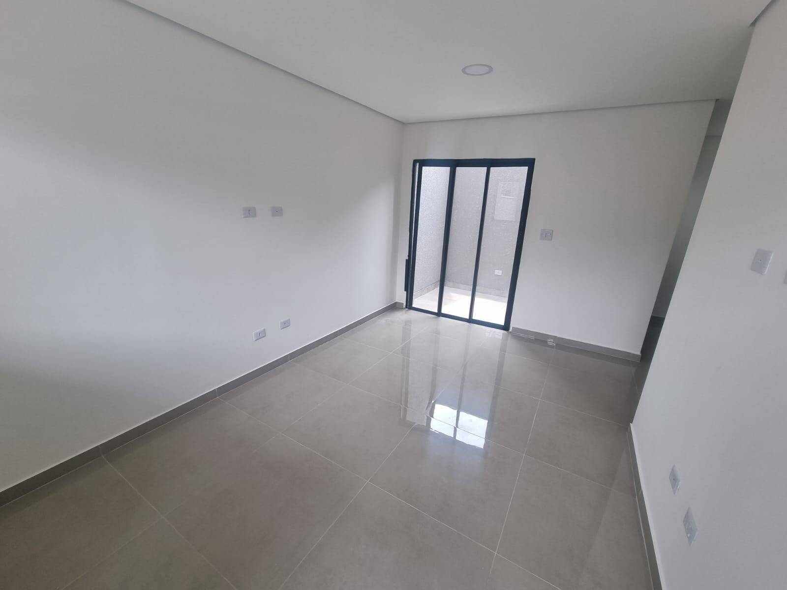 Sobrado à venda com 2 quartos, 75m² - Foto 2