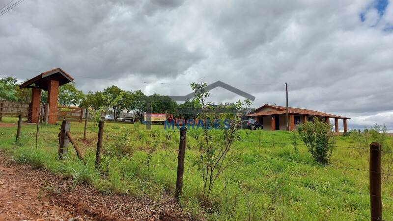 Fazenda à venda com 3 quartos, 100m² - Foto 2