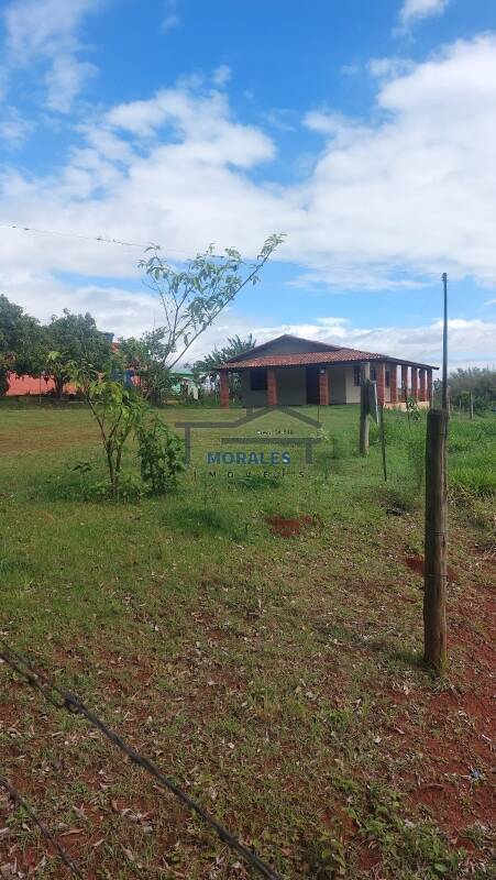 Fazenda à venda com 3 quartos, 100m² - Foto 1