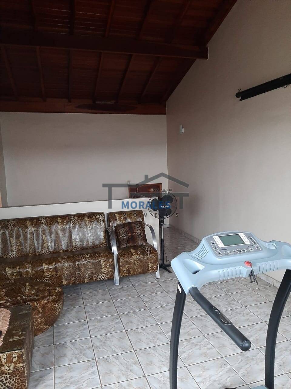 Casa à venda com 4 quartos, 250m² - Foto 19