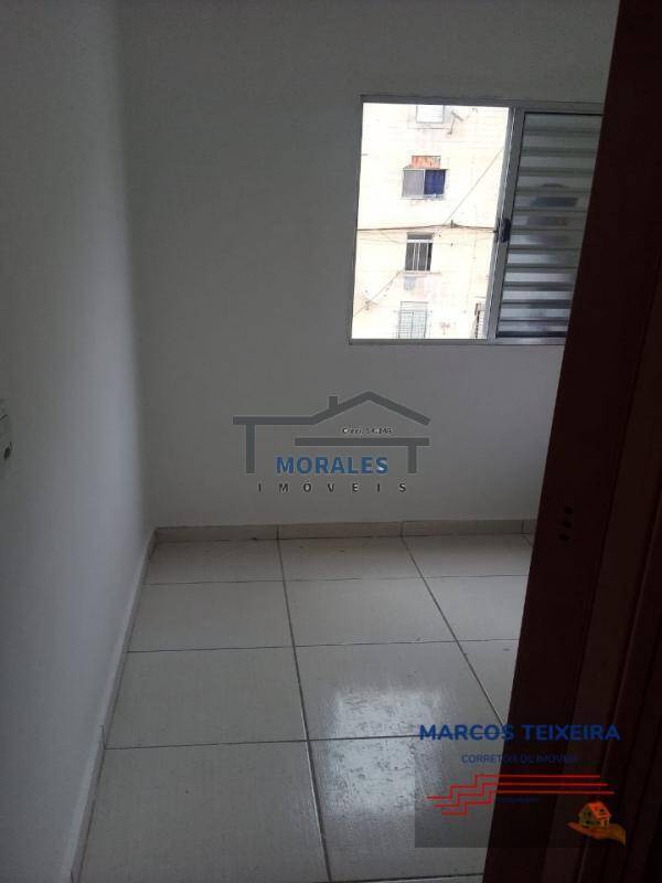 Apartamento à venda com 2 quartos, 45m² - Foto 14