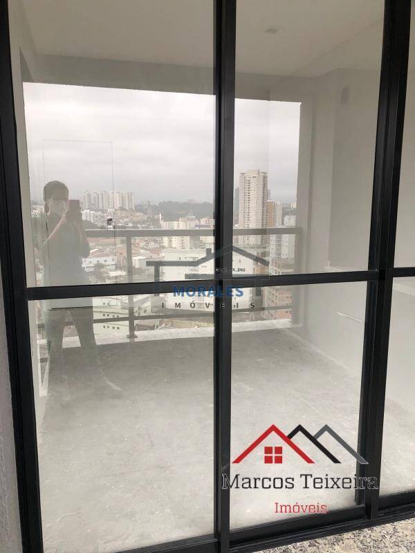 Apartamento à venda com 2 quartos, 64m² - Foto 21