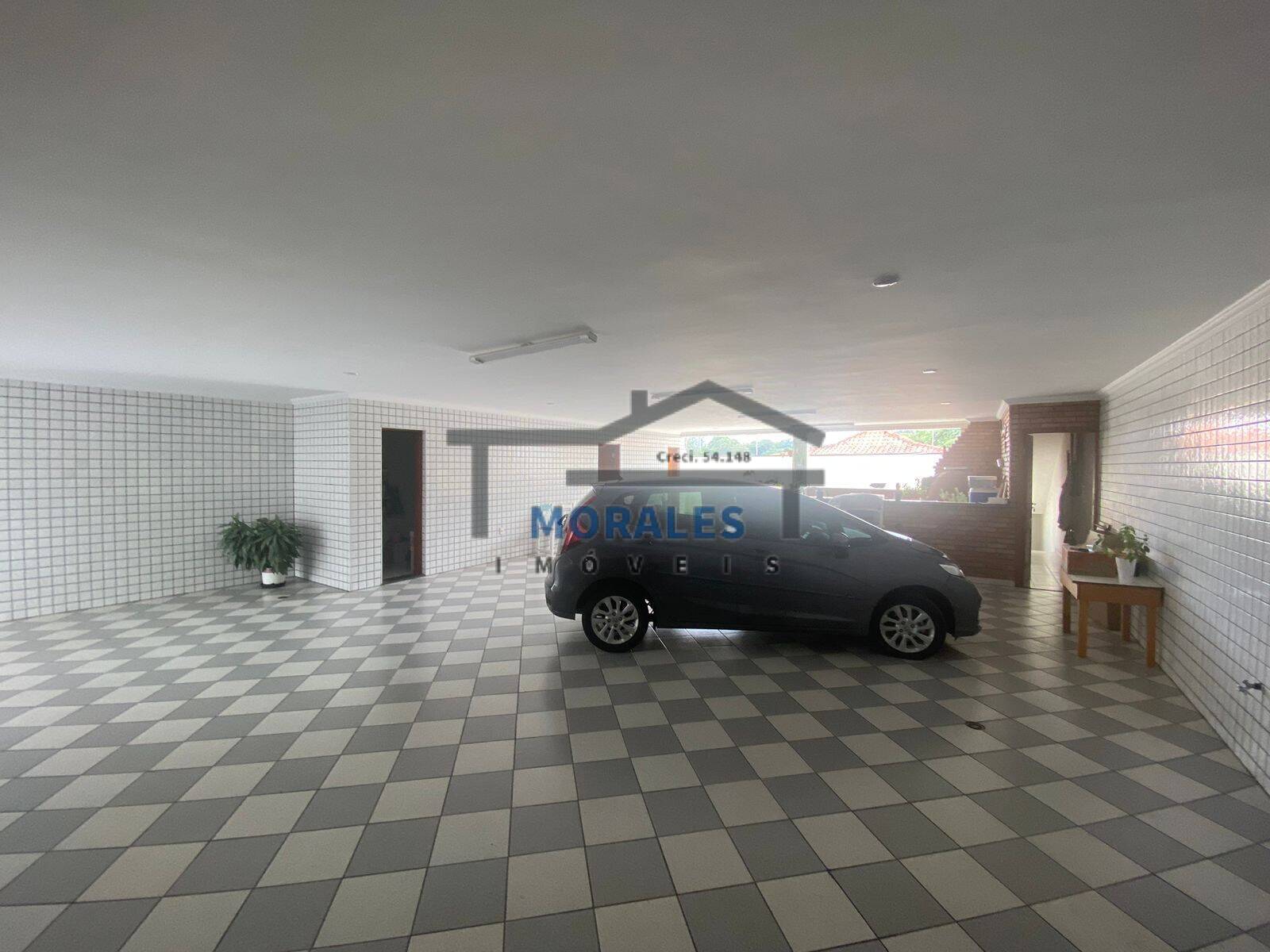 Sobrado à venda com 4 quartos, 510m² - Foto 3