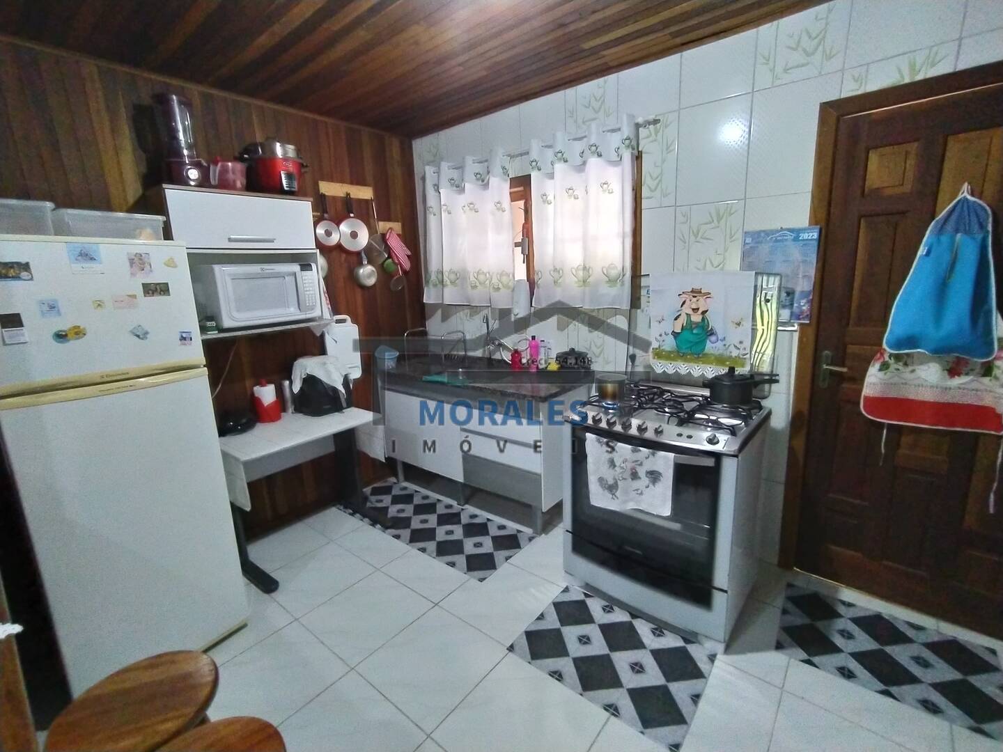 Casa à venda com 4 quartos, 200m² - Foto 36