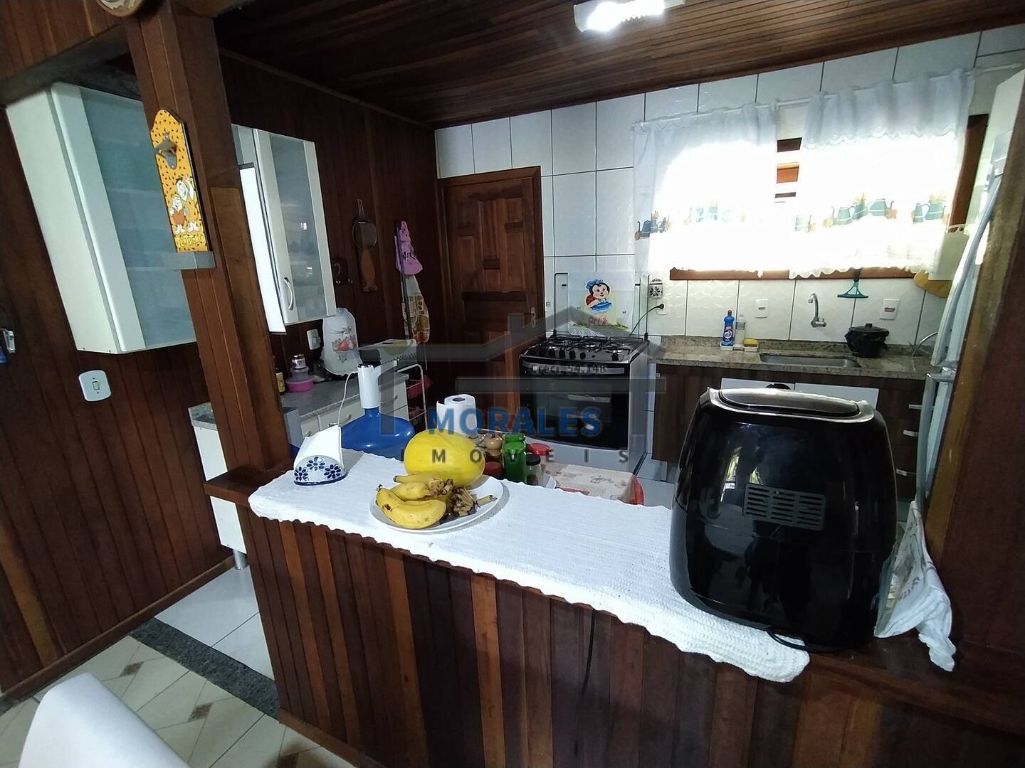 Casa à venda com 4 quartos, 200m² - Foto 46