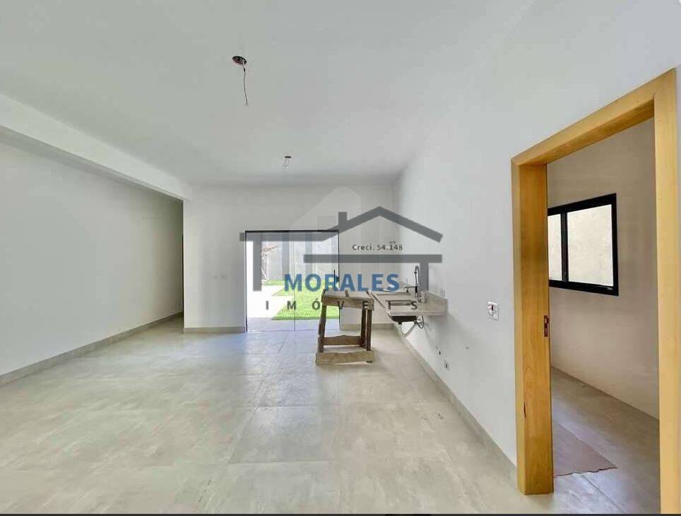 Casa à venda com 3 quartos, 230m² - Foto 12