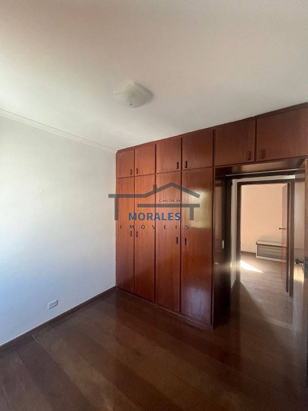 Apartamento à venda com 3 quartos, 140m² - Foto 13