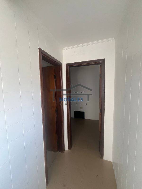 Apartamento à venda com 3 quartos, 140m² - Foto 26