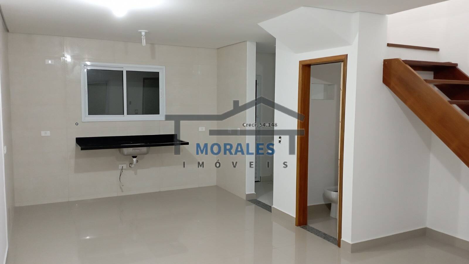 Casa à venda com 2 quartos, 93m² - Foto 2