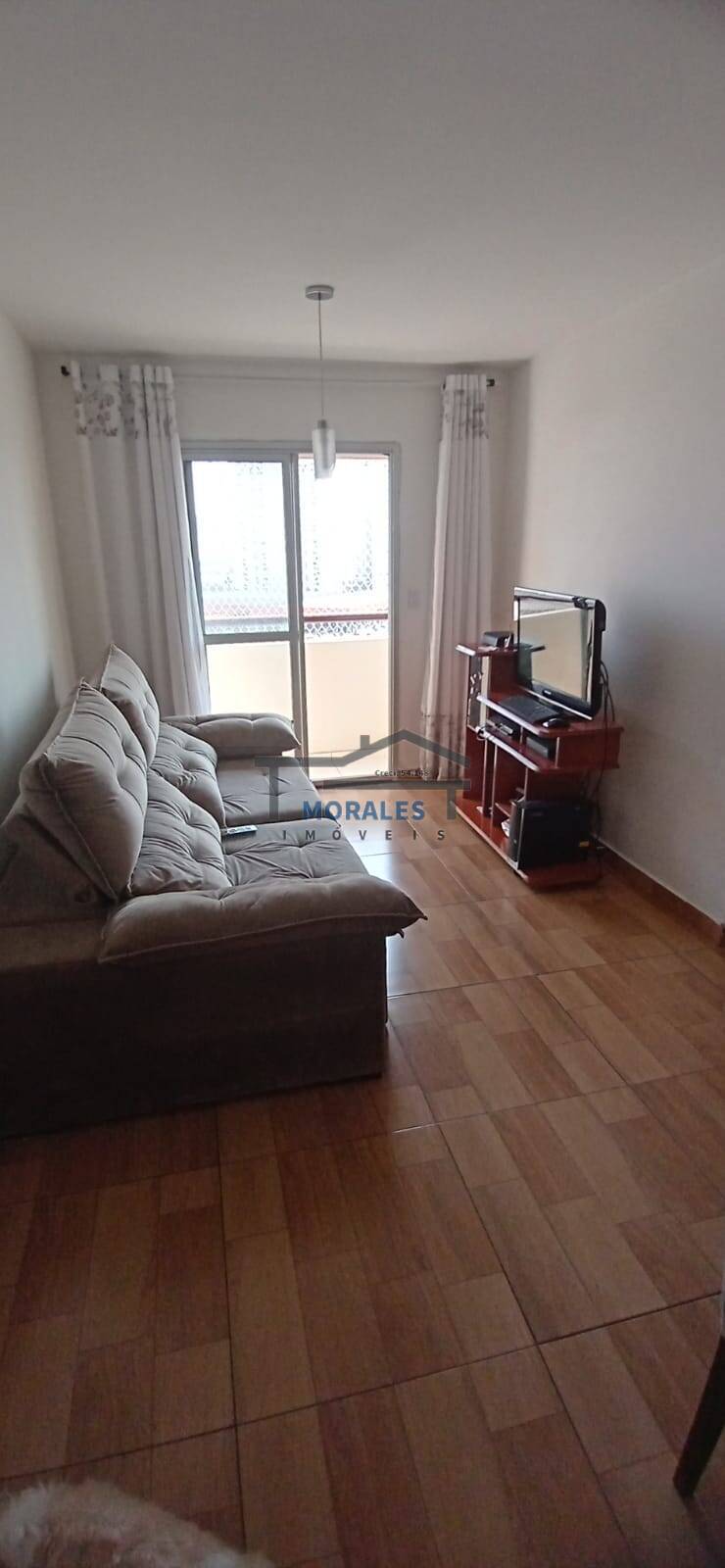 Apartamento à venda com 2 quartos, 64m² - Foto 2