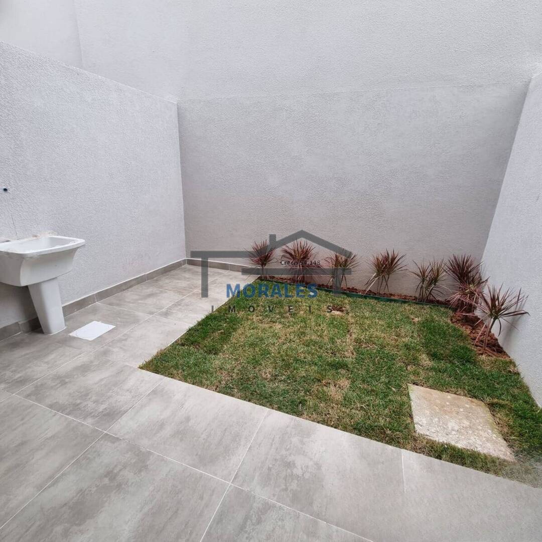 Casa à venda com 3 quartos, 138m² - Foto 5