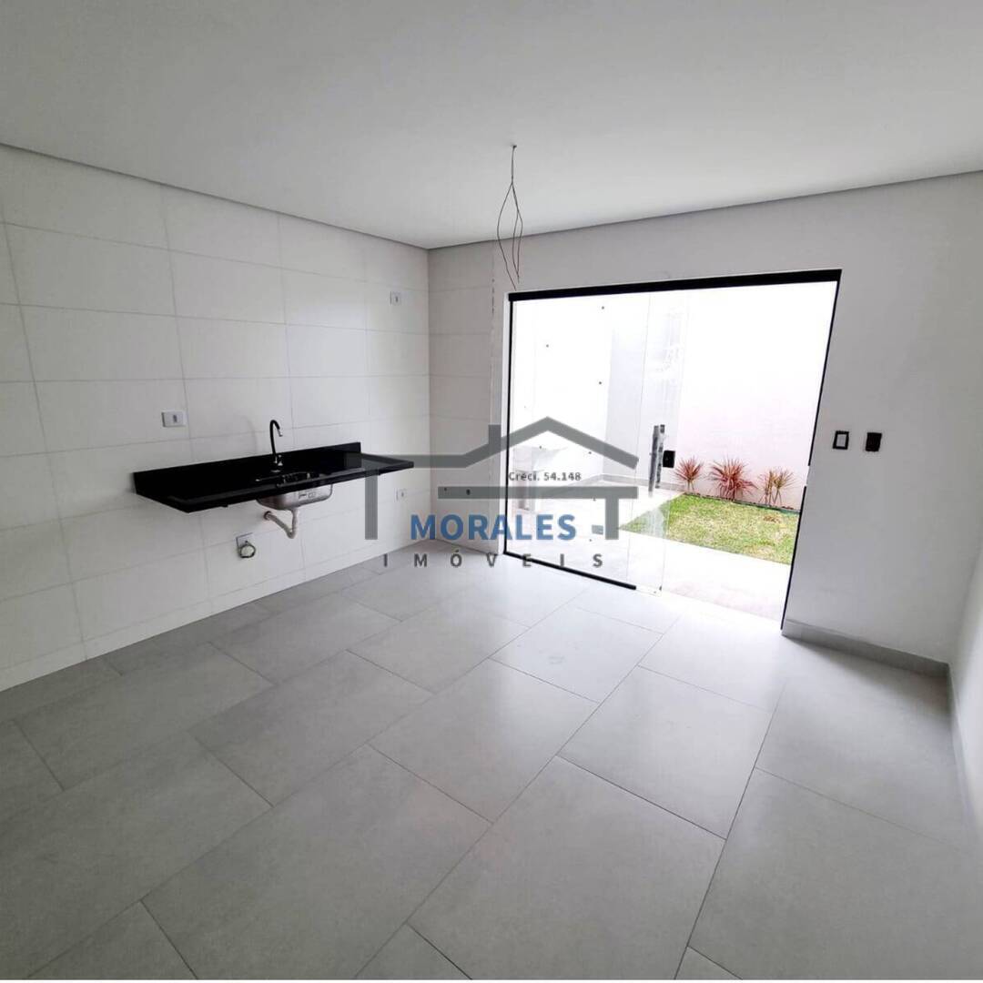 Casa à venda com 3 quartos, 138m² - Foto 4