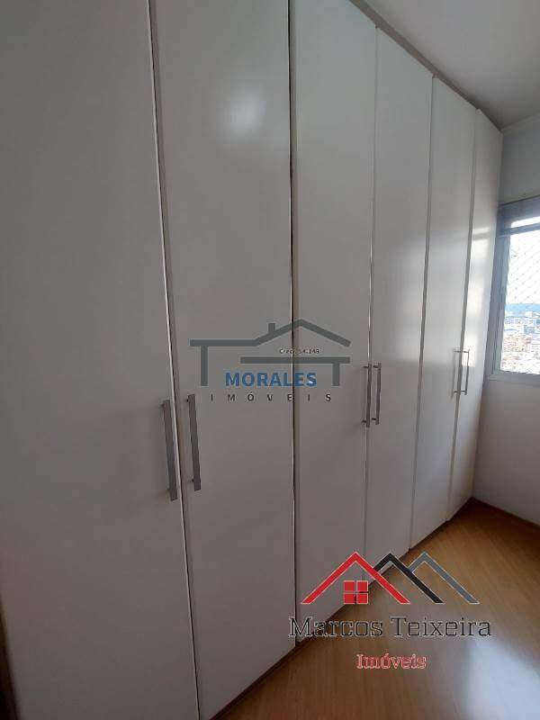 Apartamento à venda com 3 quartos, 97m² - Foto 13