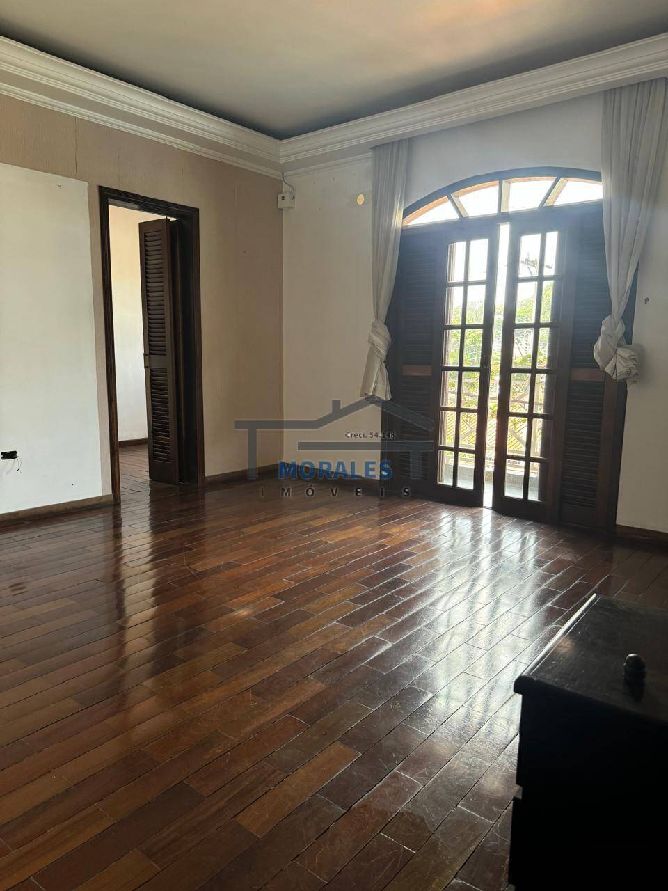 Casa à venda com 4 quartos, 288m² - Foto 7