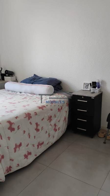 Apartamento à venda com 2 quartos, 44m² - Foto 4