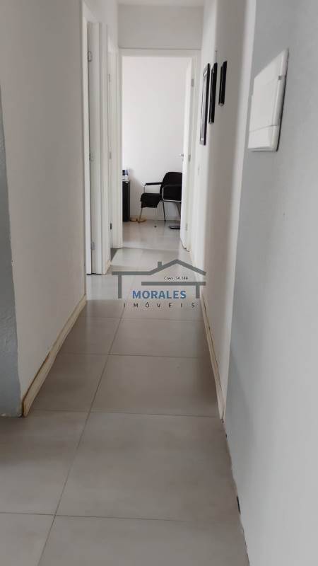 Apartamento à venda com 2 quartos, 44m² - Foto 9