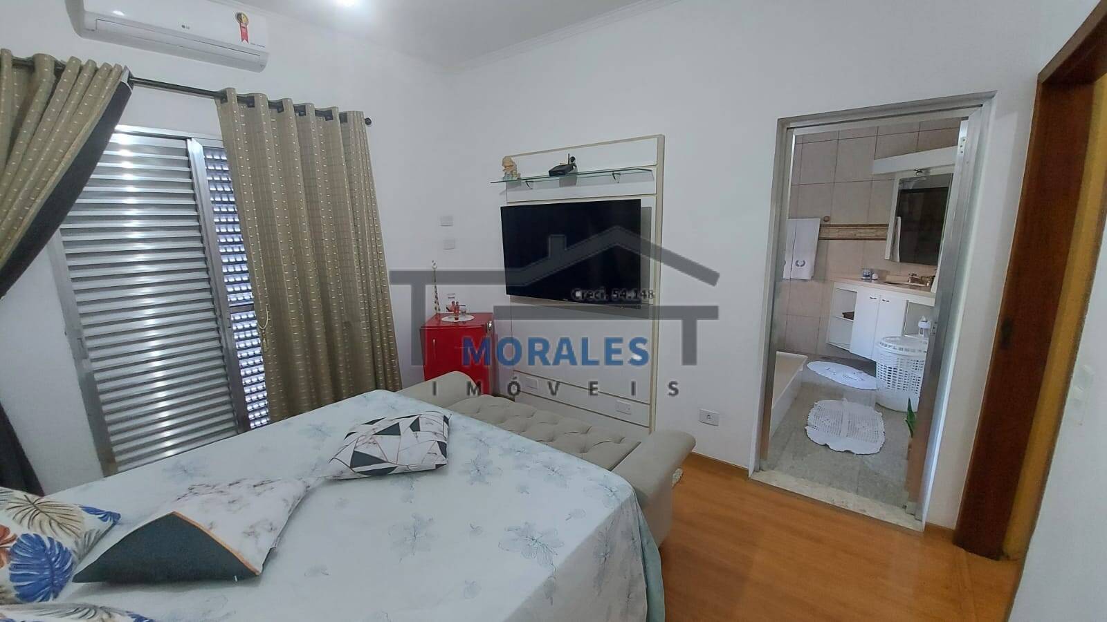 Casa à venda com 3 quartos, 450m² - Foto 10