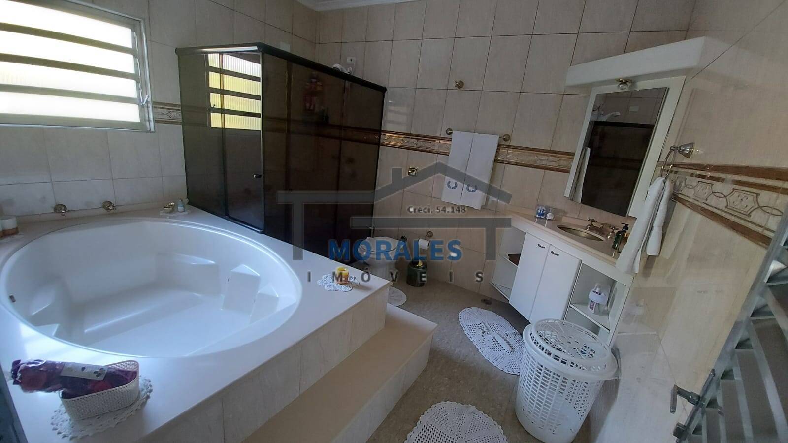 Casa à venda com 3 quartos, 450m² - Foto 11