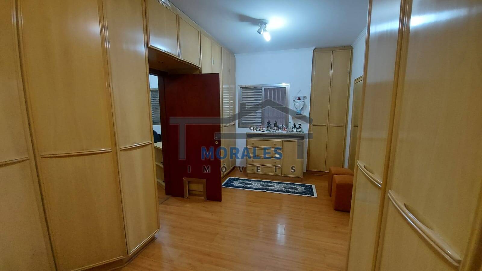 Casa à venda com 3 quartos, 450m² - Foto 12