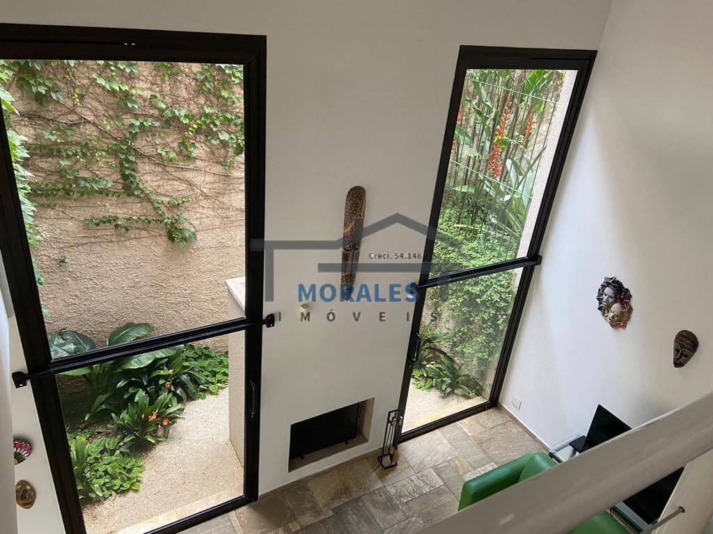 Casa à venda com 3 quartos, 296m² - Foto 3