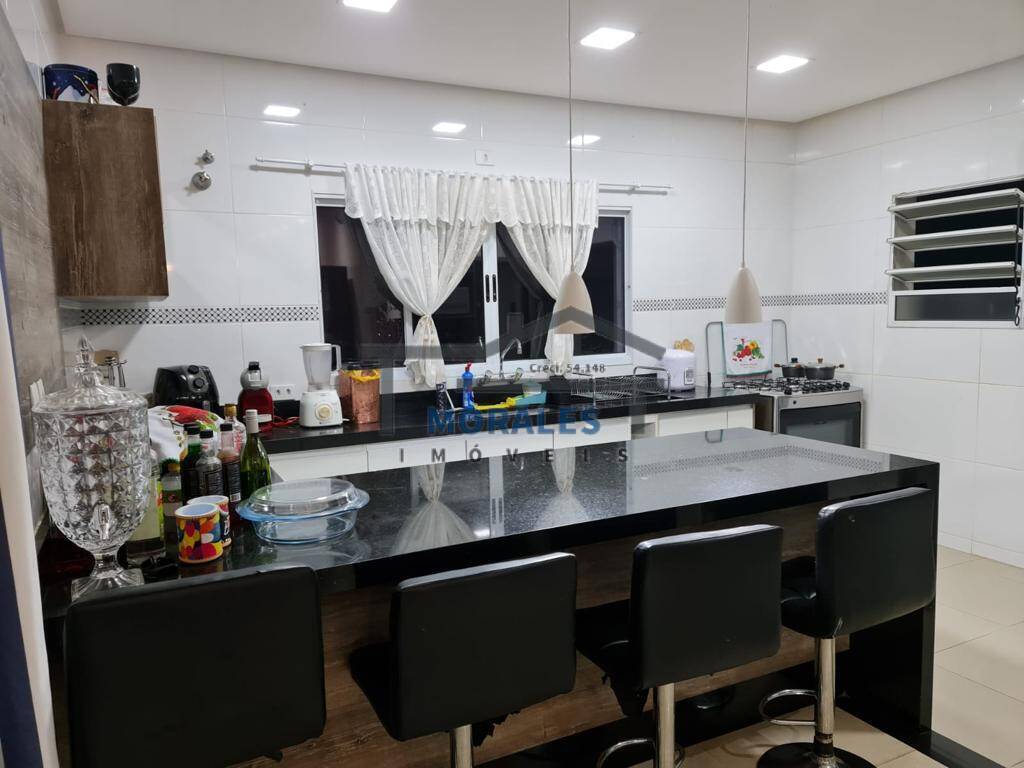 Casa de Condomínio à venda com 3 quartos, 320m² - Foto 12