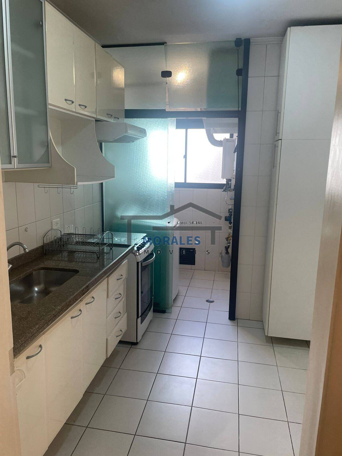 Apartamento à venda com 3 quartos, 75m² - Foto 7